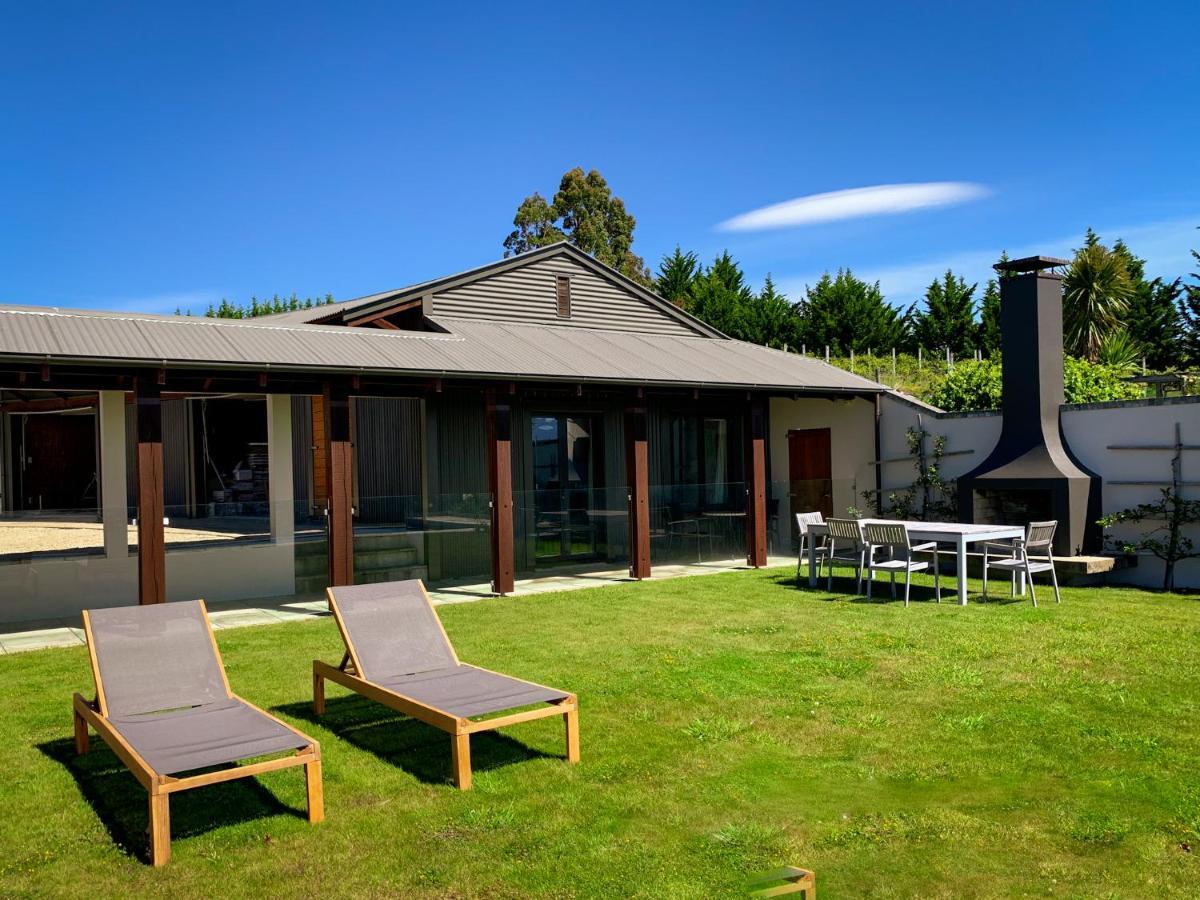 Windhover Suites Tasman Exteriör bild