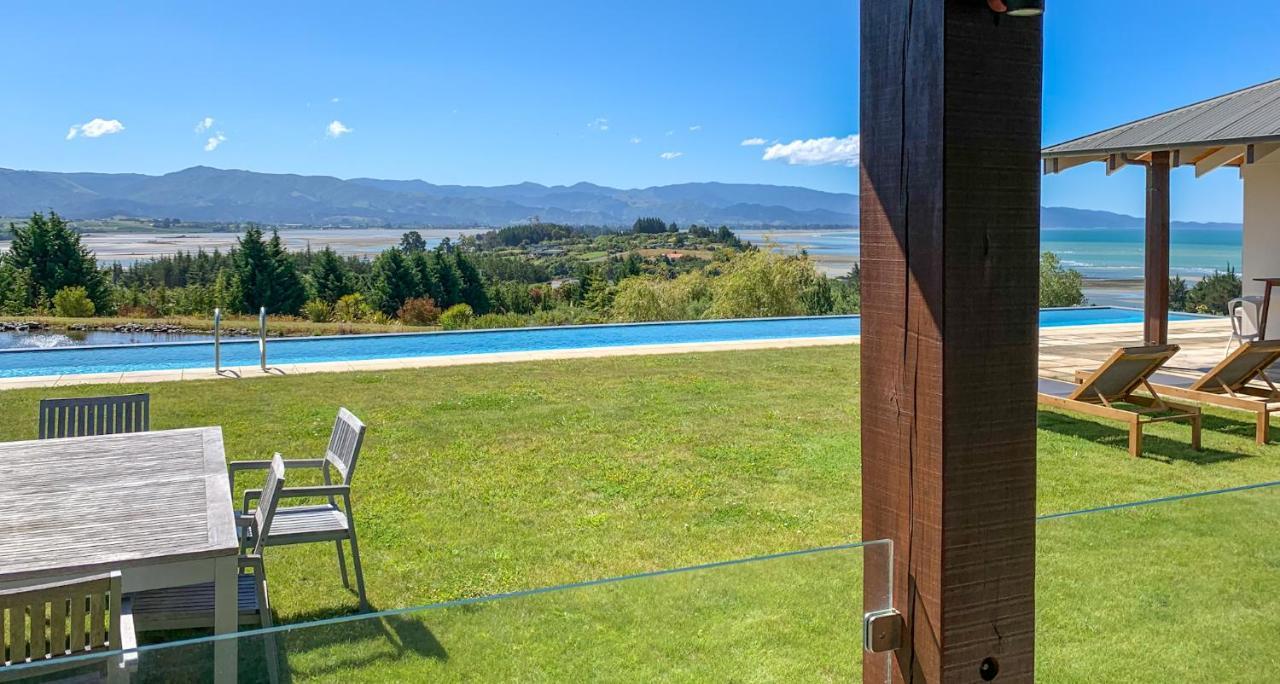 Windhover Suites Tasman Exteriör bild