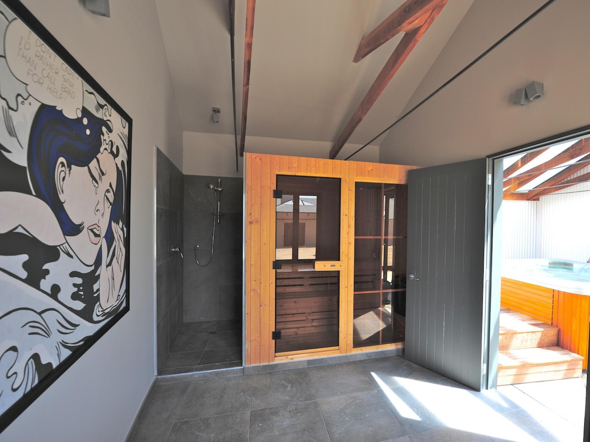 Windhover Suites Tasman Exteriör bild